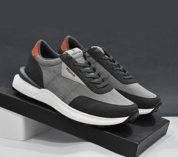 Men's Casual Sneakers 107
