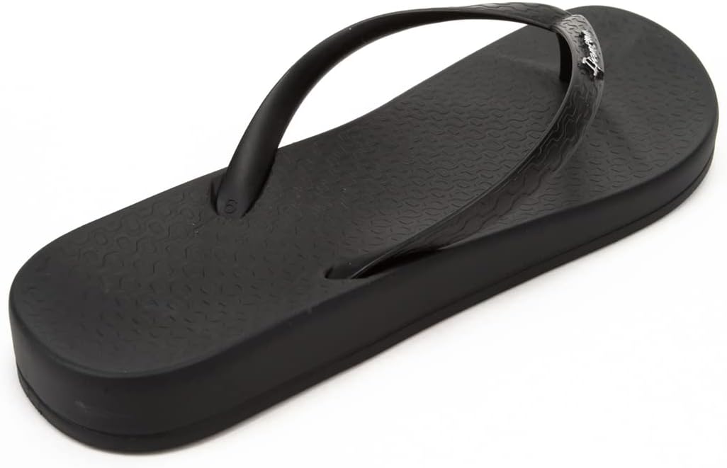 Ipanema Ana Collection Flip Flops for Women Black