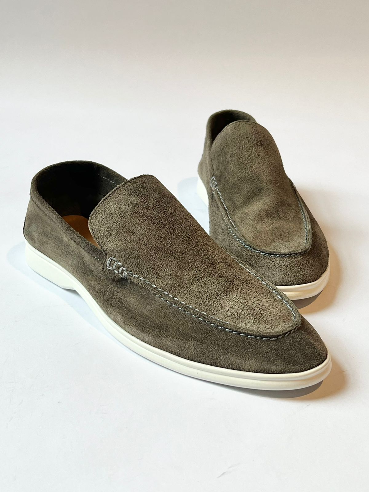 Heritage Suede Flat Loafers For Men Grey