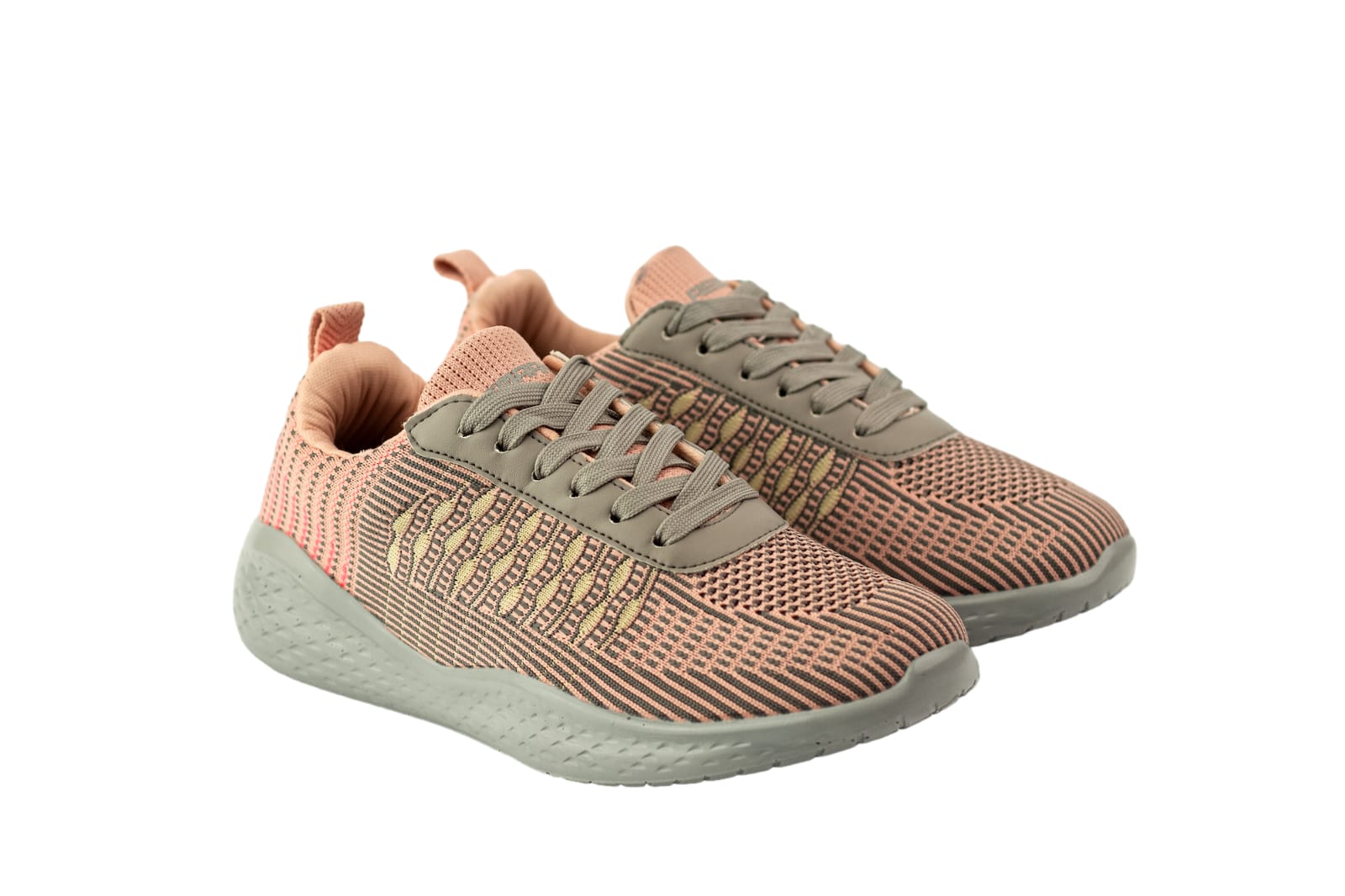 Remark Sneaker For Women Rose