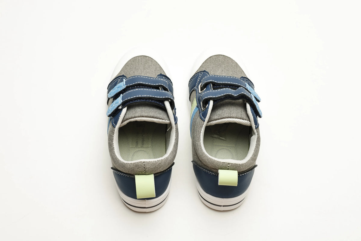 Cubs kids' ballerina flats in blue