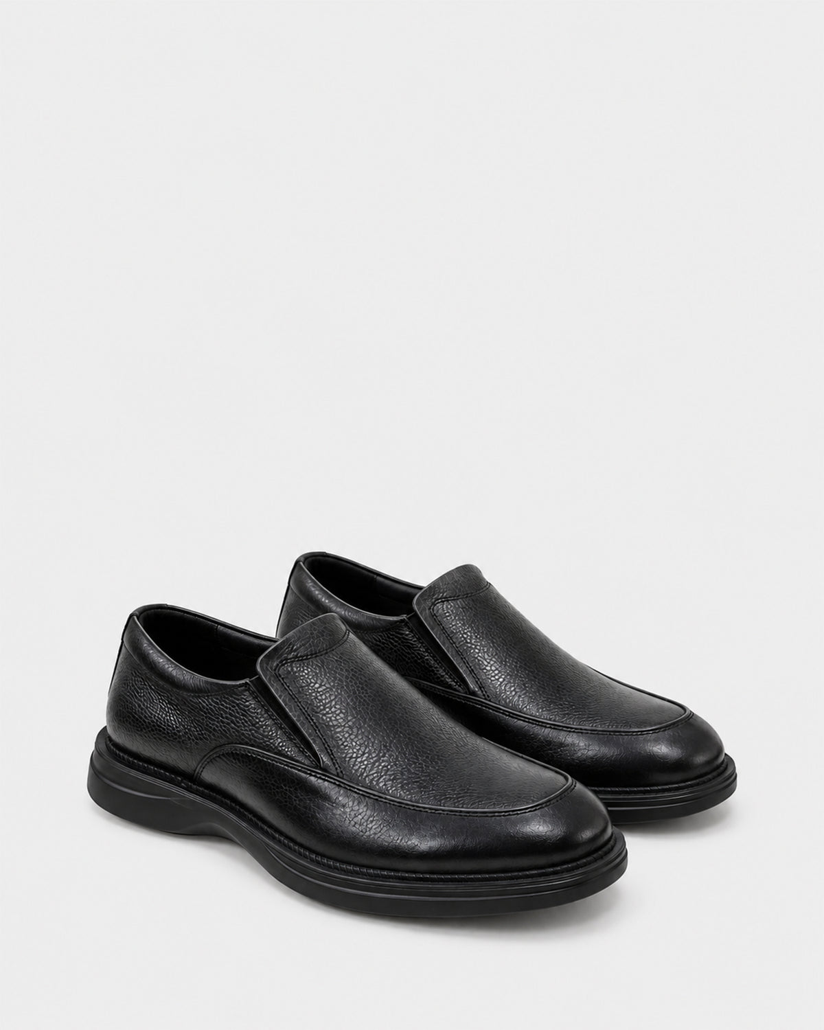 Men's Leather Moc-Toe Slip-On – Black & Brown