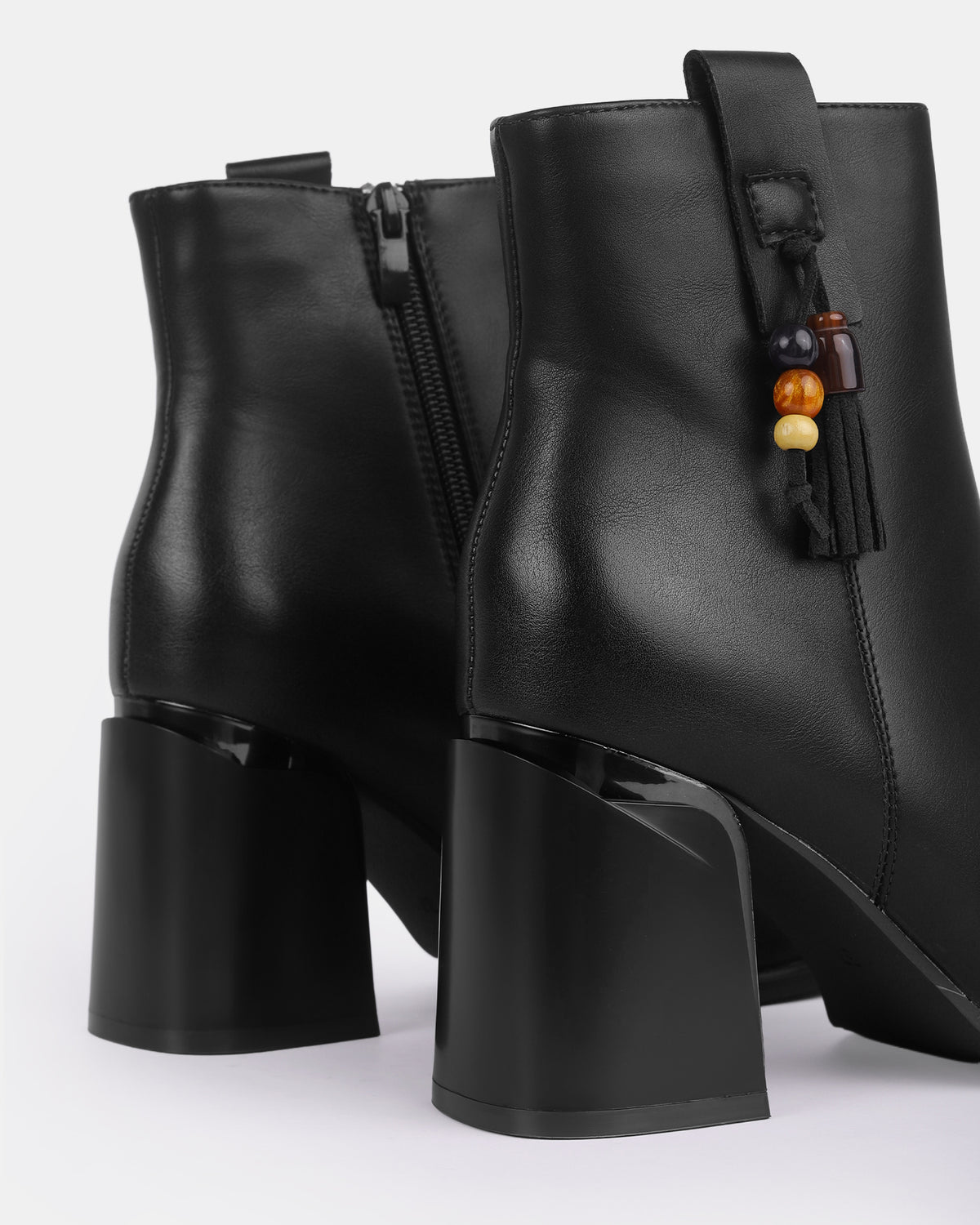 94741-B913 Black 3
