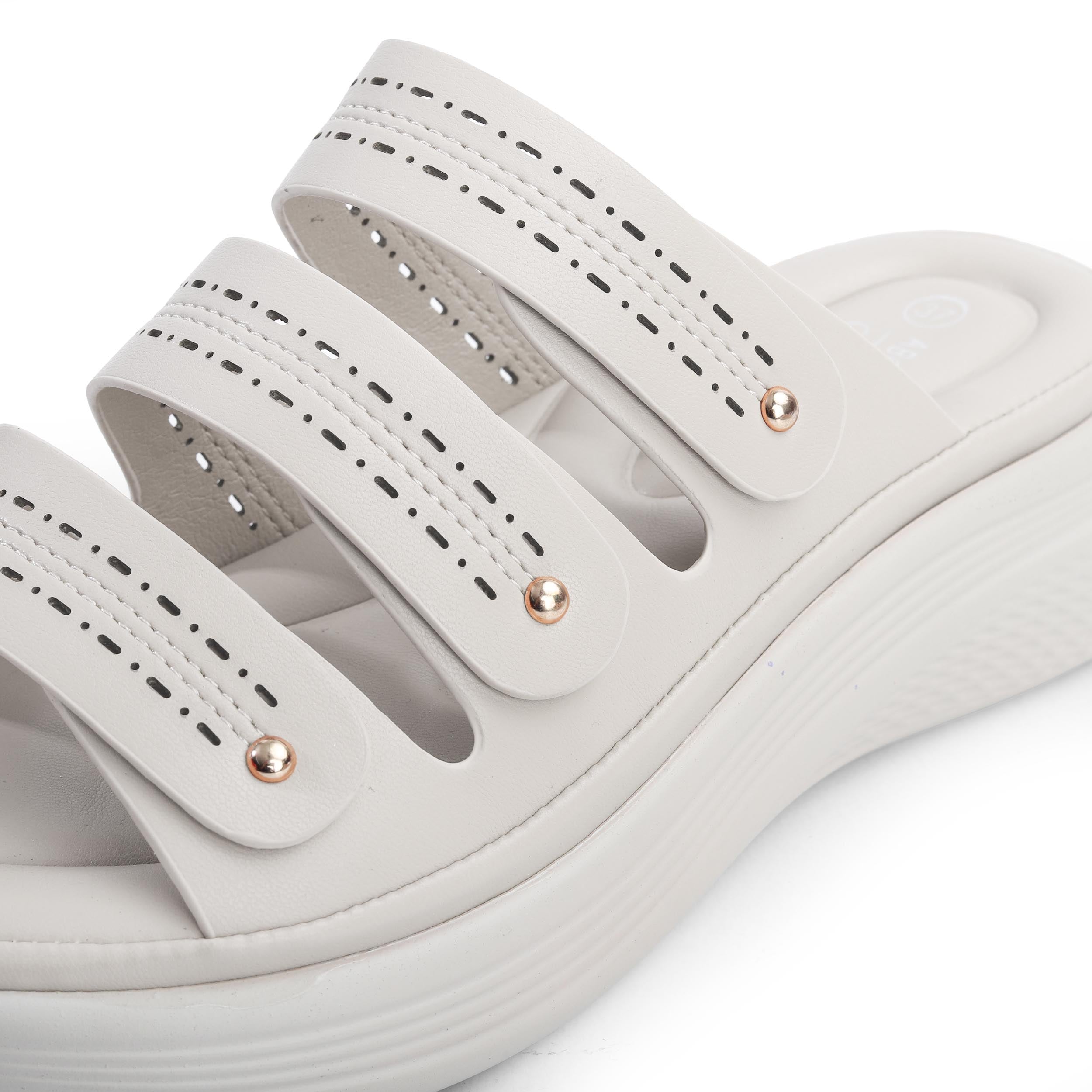 94741-270 Women's Summer Slipper