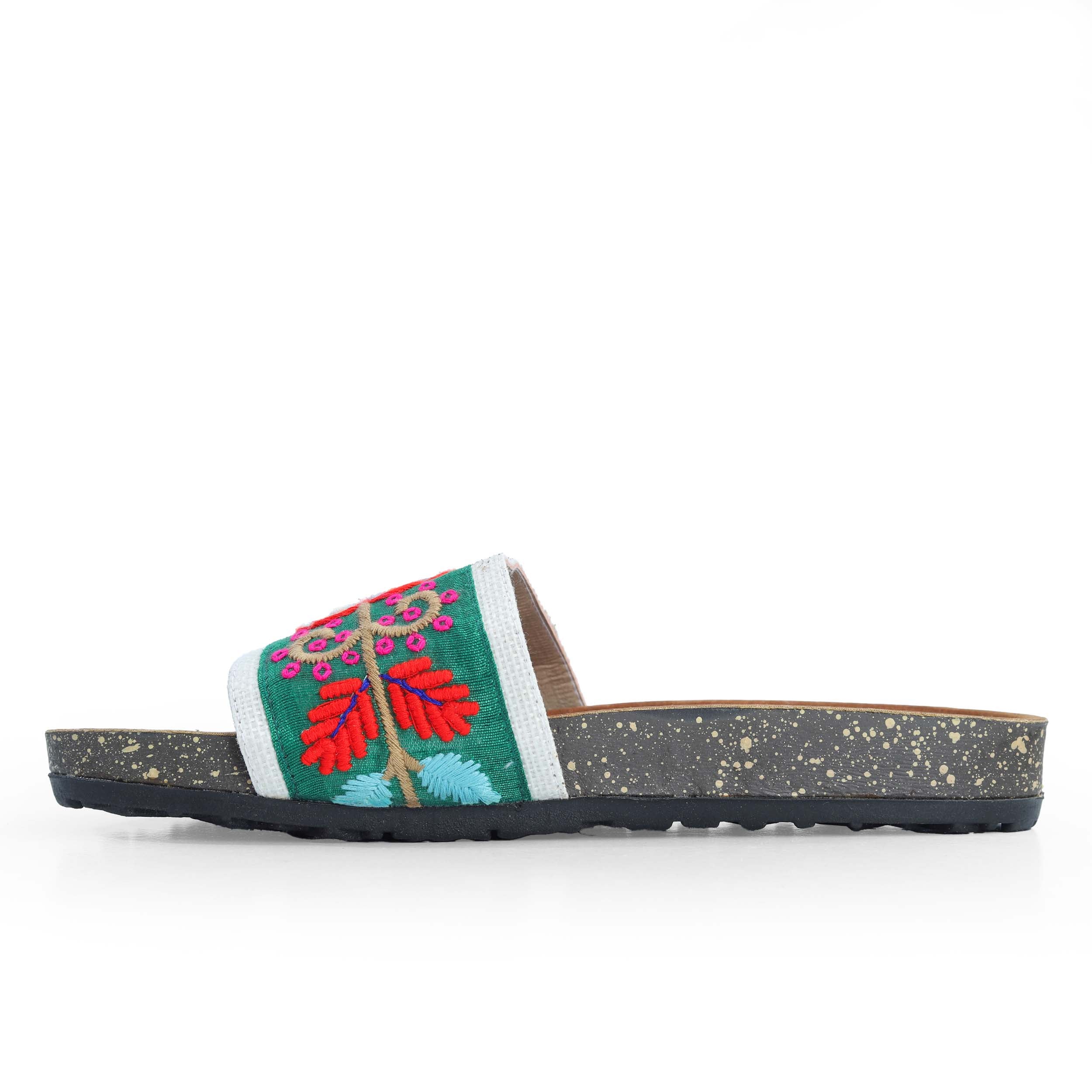 100341-65 Women's Slide Slipper