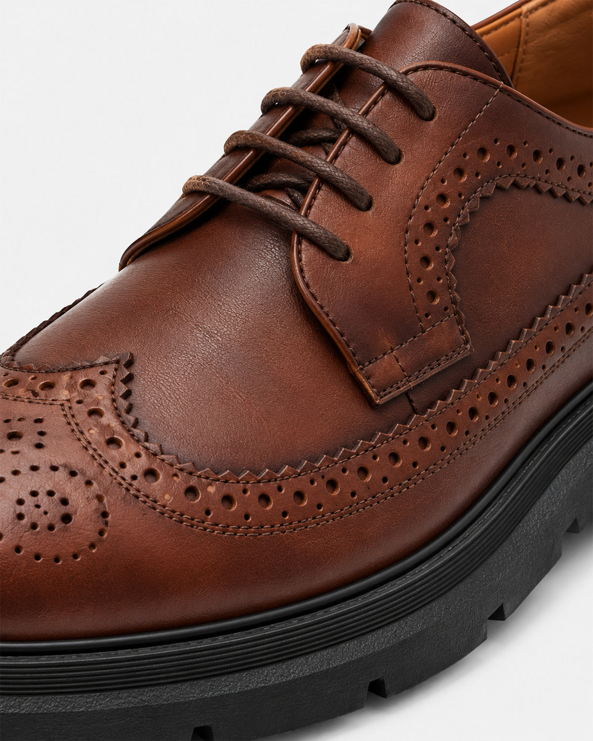 Lotfy Men's Leather Brogue Shoe 97051-103002 Hazelnut