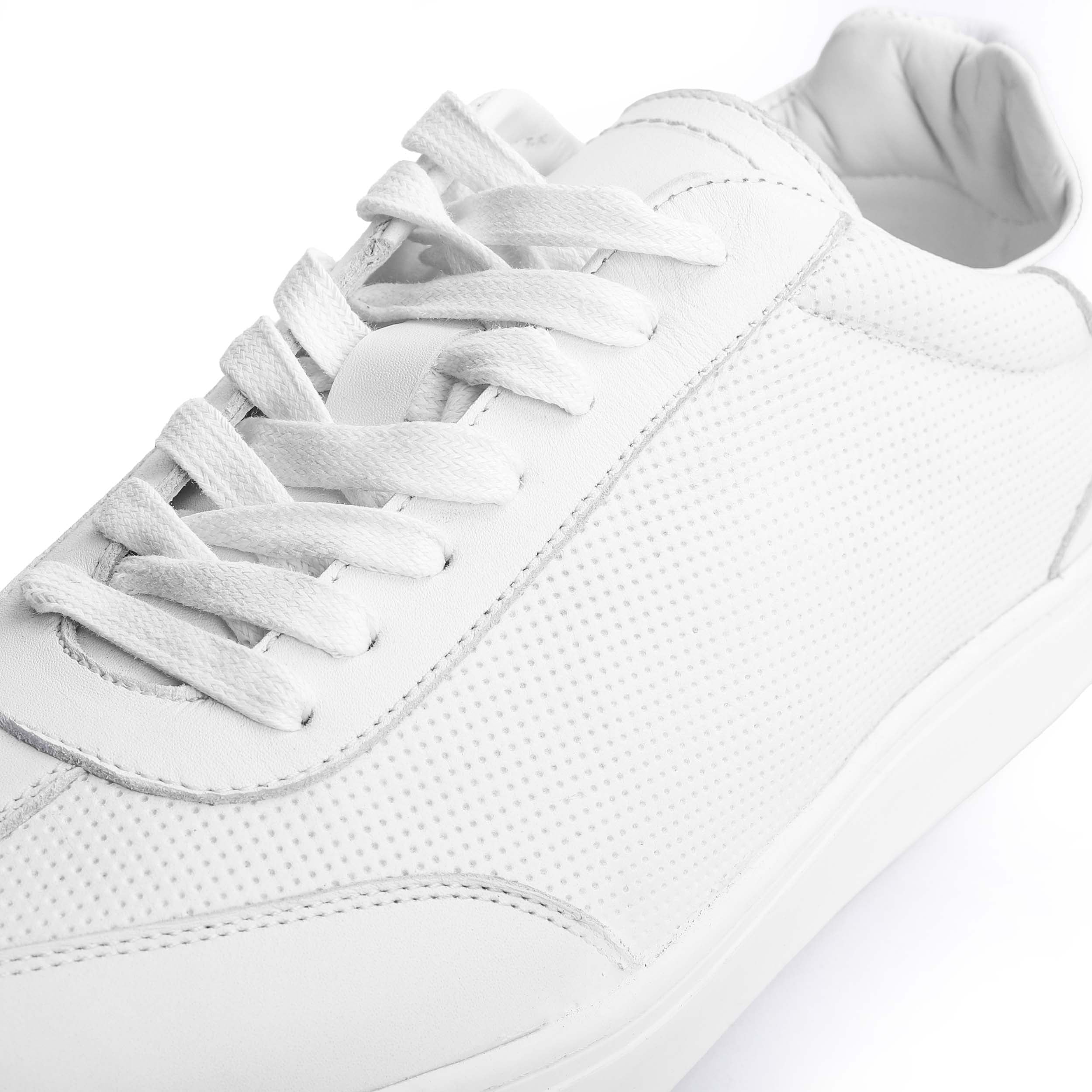 100151-60103 Men's Casual Sneakers
