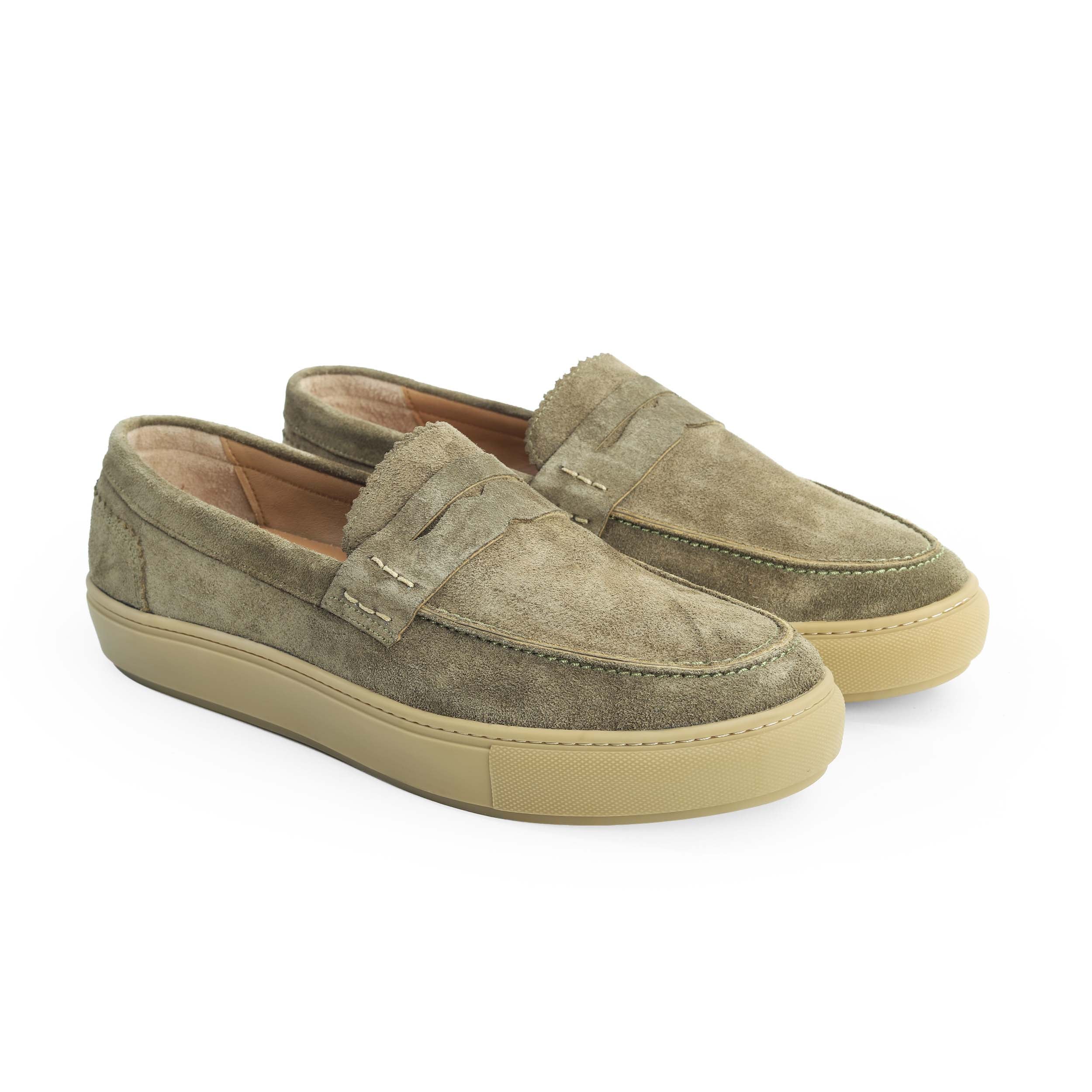 97051-GM765 Men's Casual Suede Shoe
