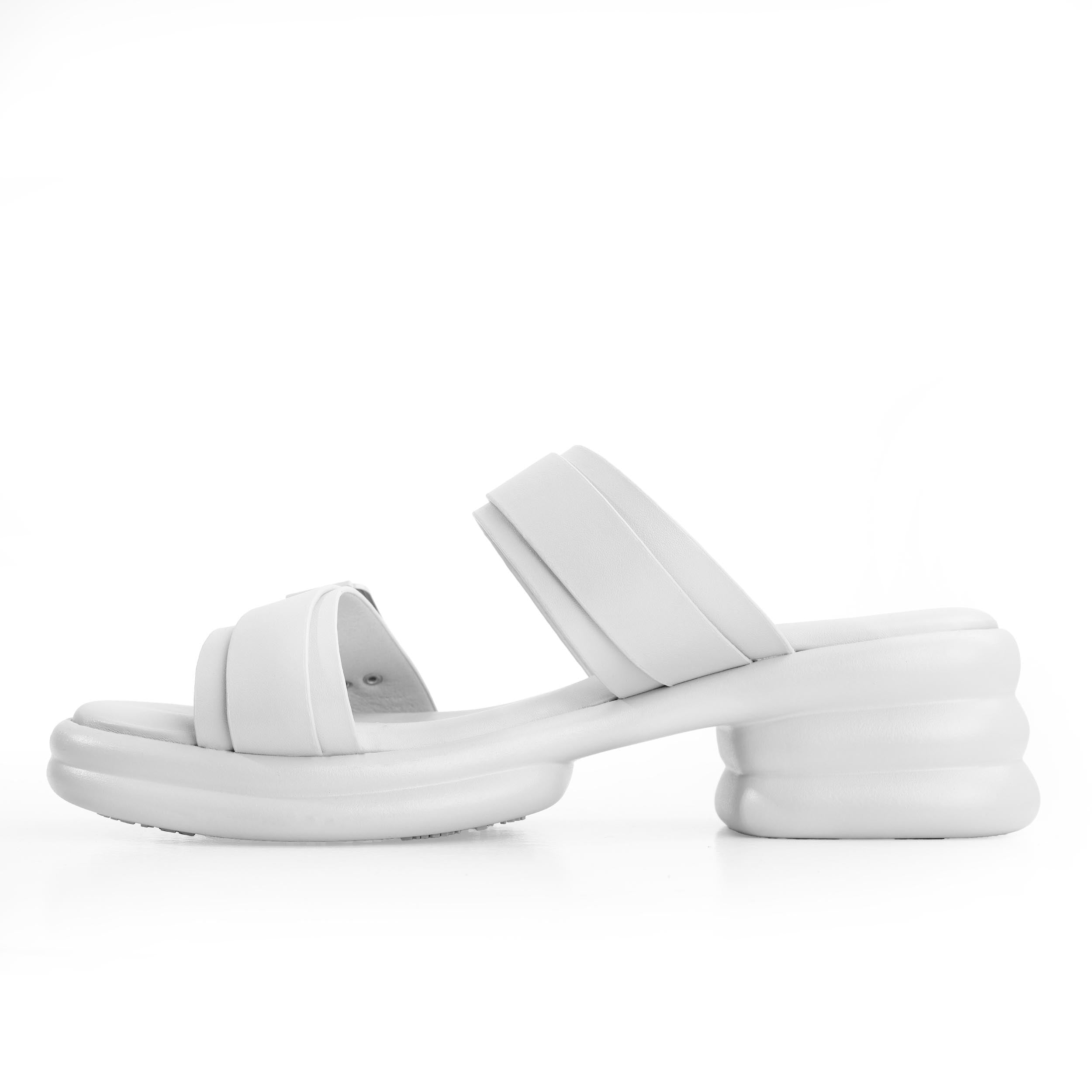 94741-297 Women's Slide Slipper