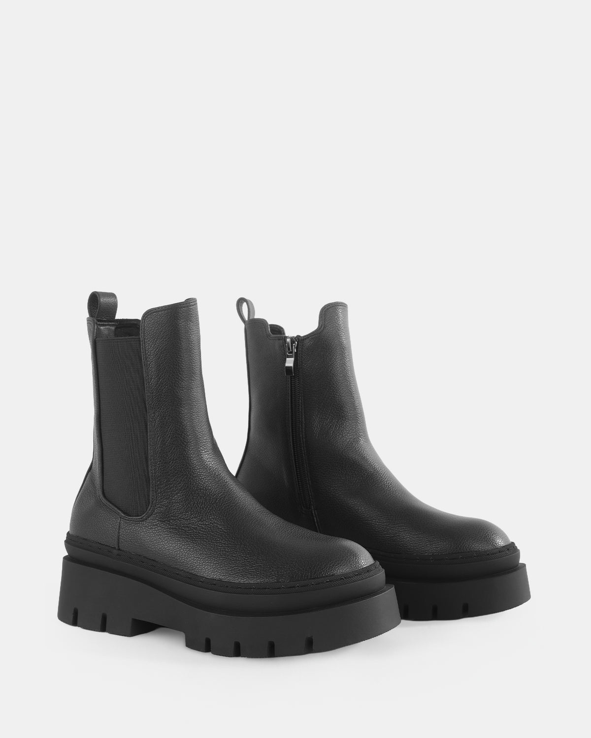 Botshy Women's Chunky Leather Chelsea Boot Black