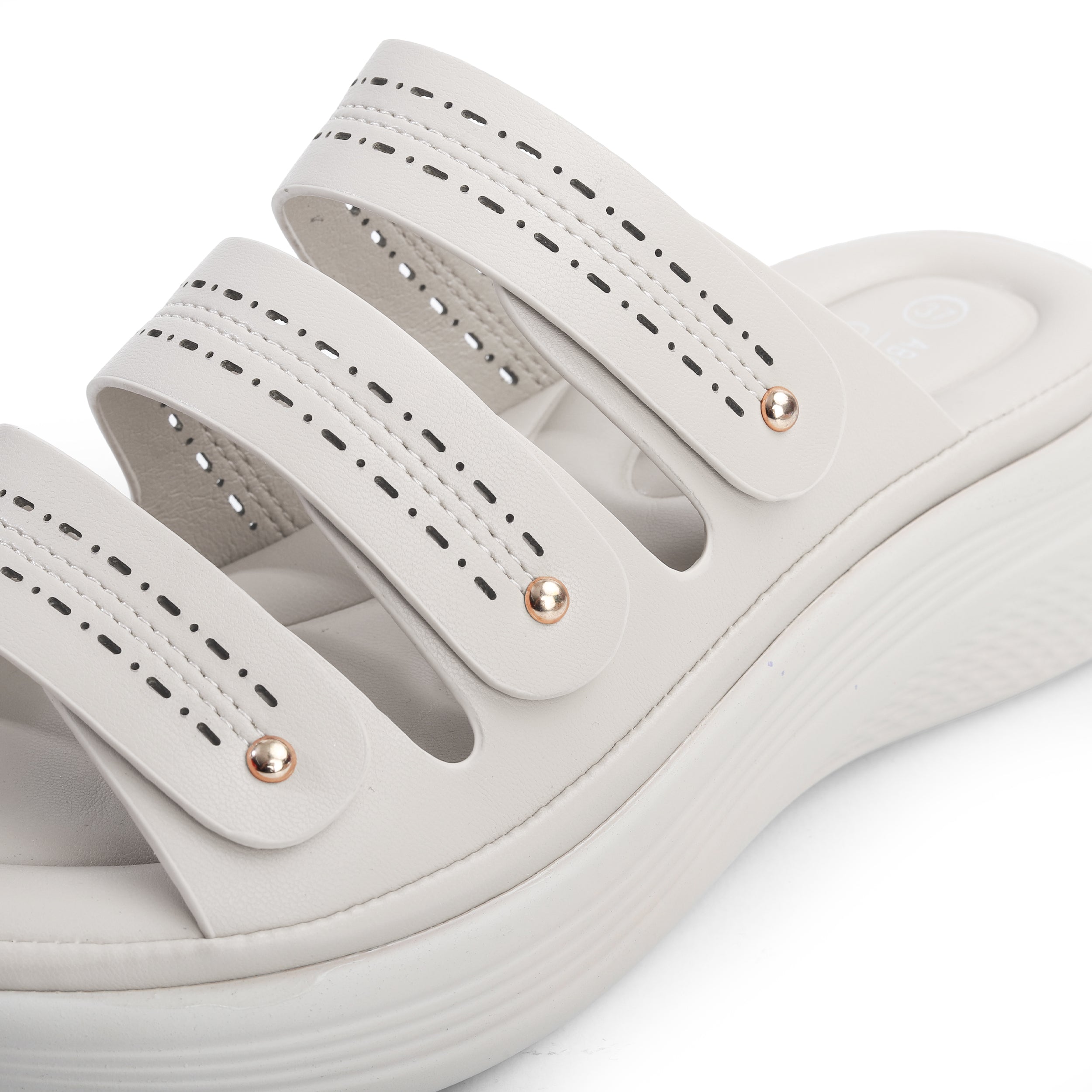 94741-270 Sandal