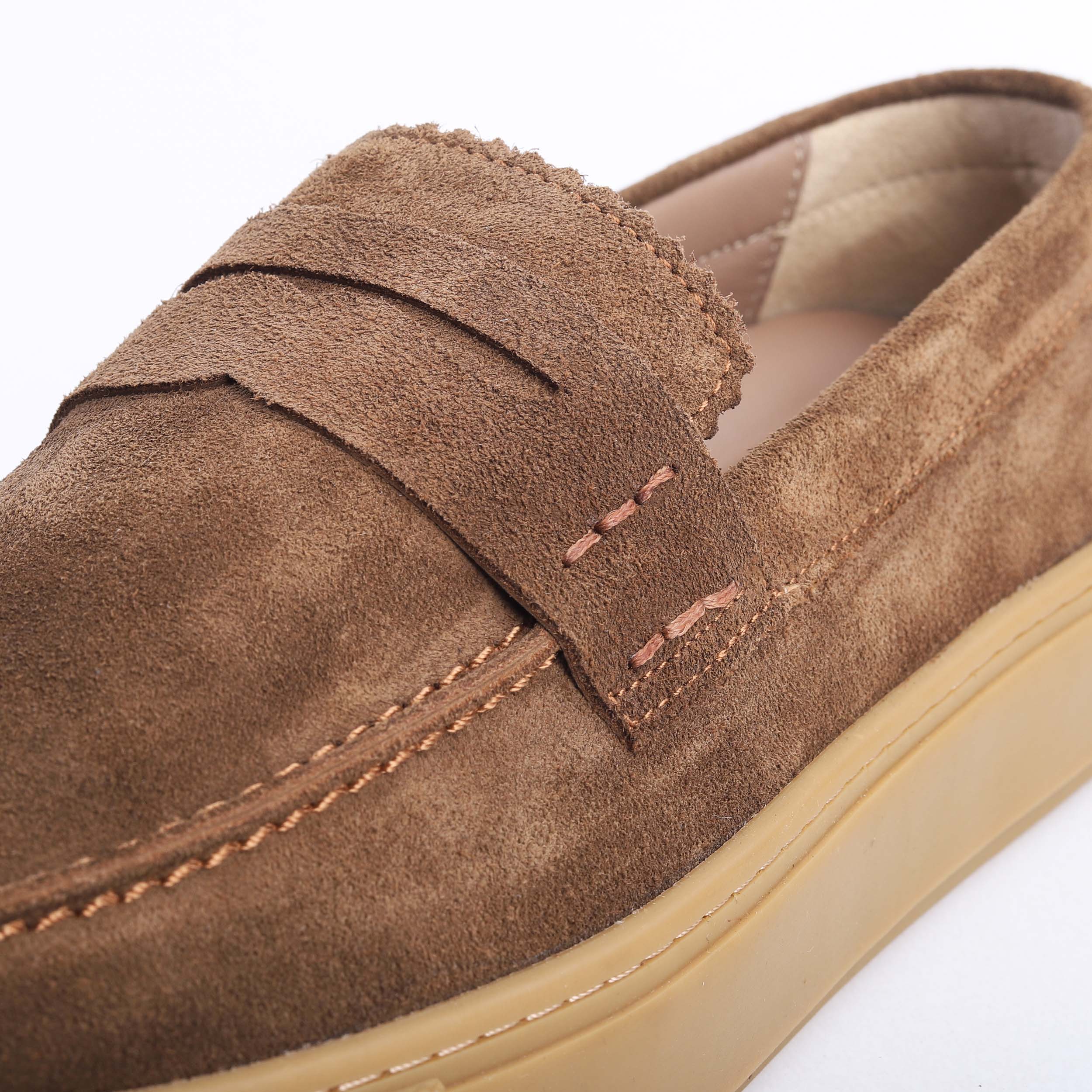 97051-GM765 Men's Casual Suede Shoe