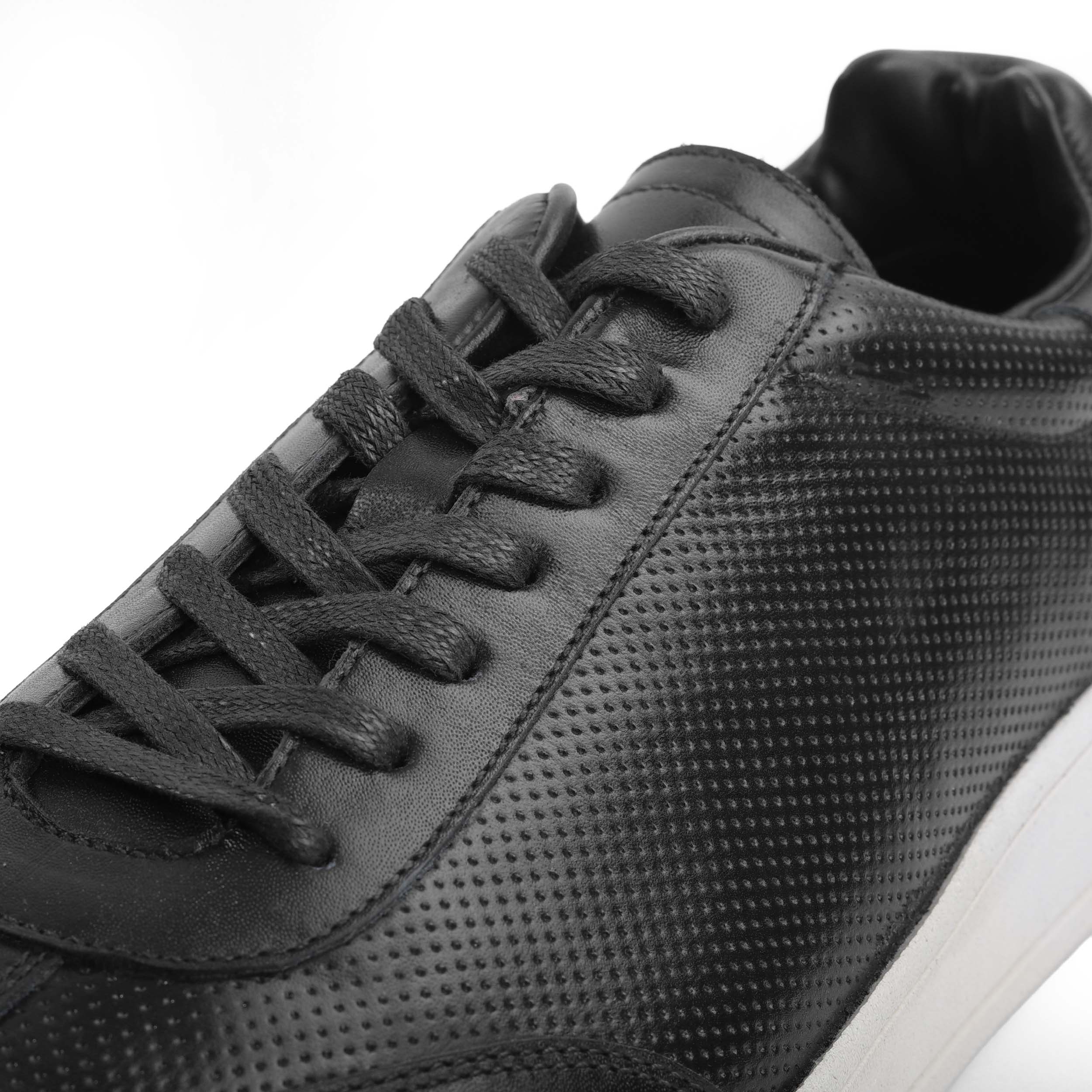 100151-60103 Men's Casual Sneakers
