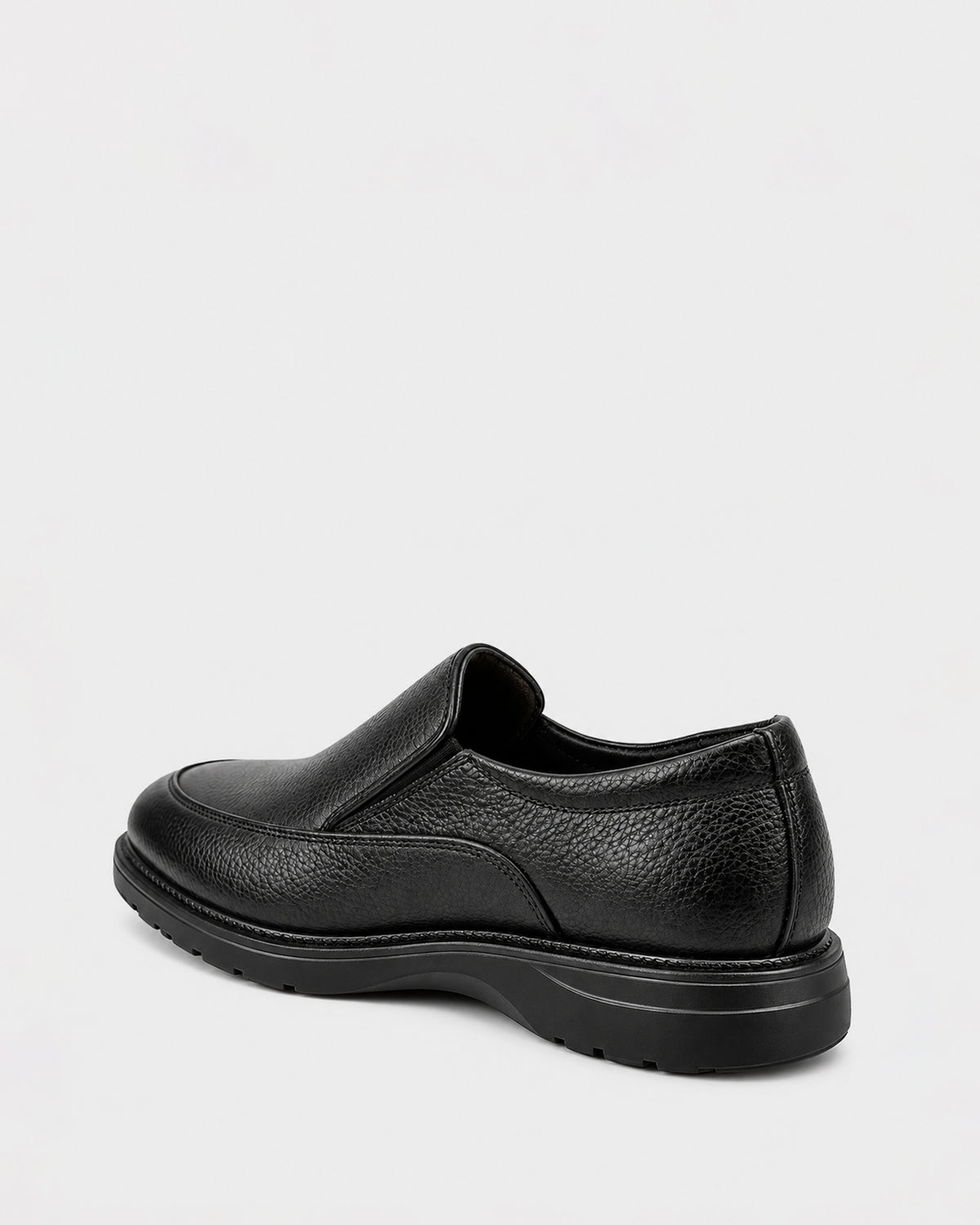 Men's Leather Moc-Toe Slip-On – Black & Brown