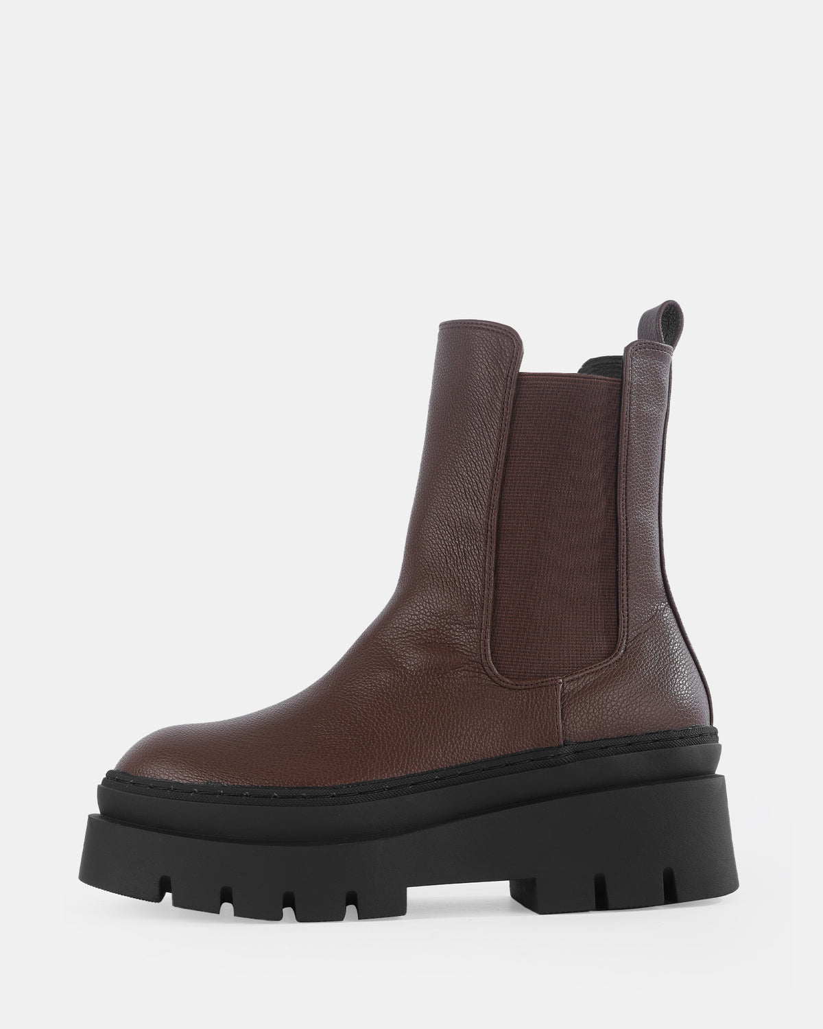 Botshy Women's Chunky Leather Chelsea Boot Cafe