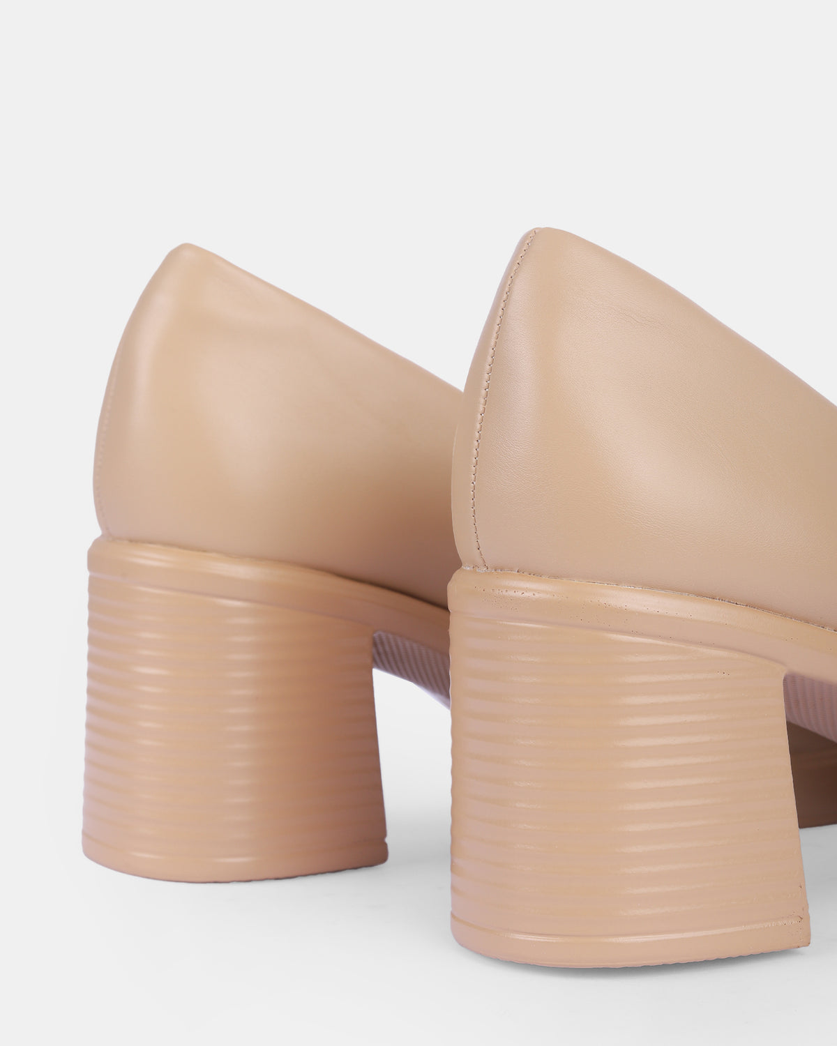94741-B933 Beige 4