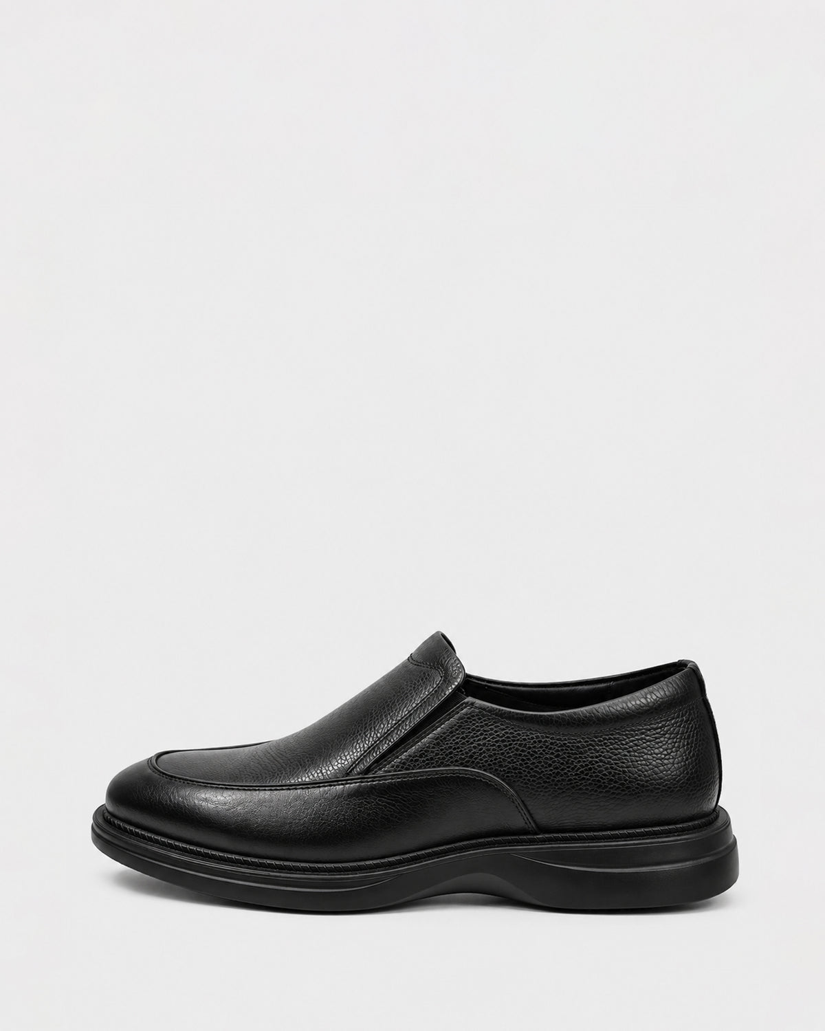 Men's Leather Moc-Toe Slip-On – Black & Brown