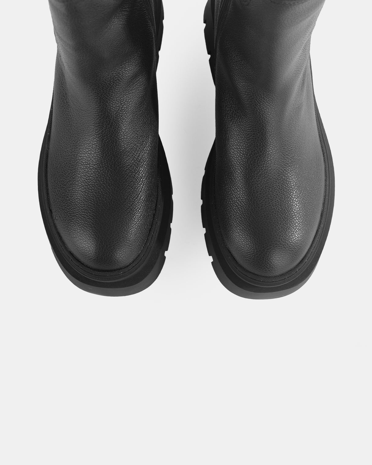 Botshy Women's Chunky Leather Chelsea Boot Black