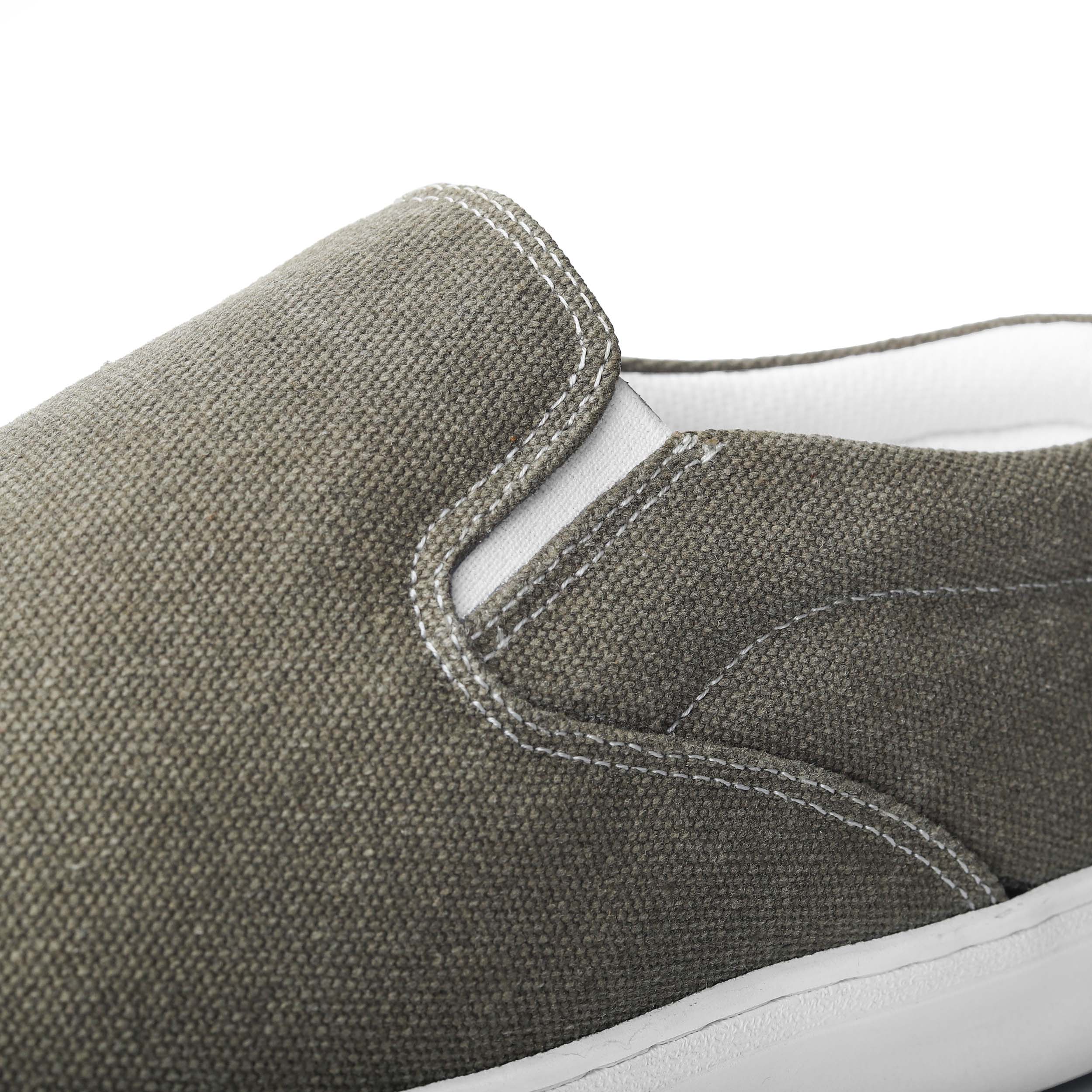 97051-can33 Men's Casual Sneakers