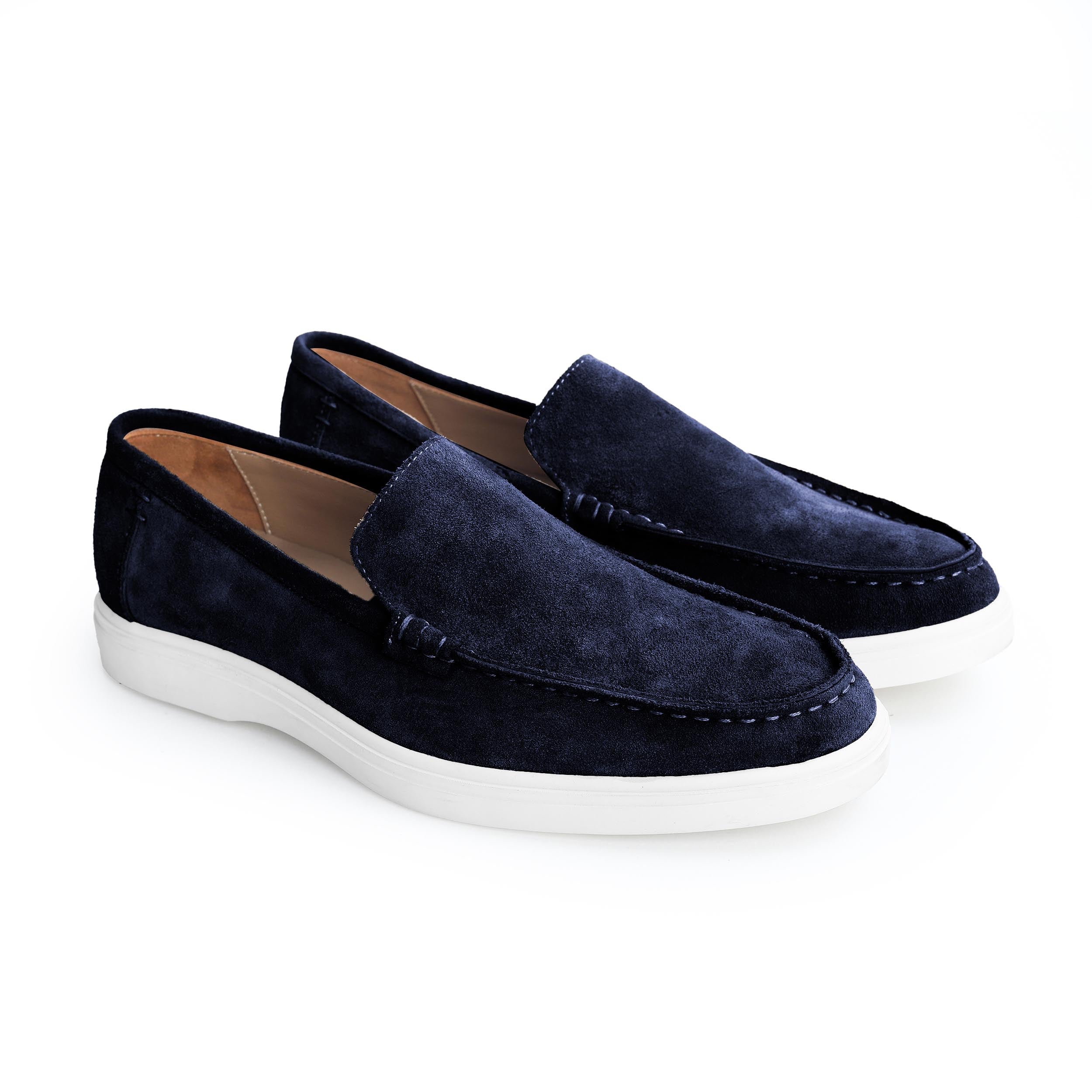 97051-1645 Men's Suede Shoe