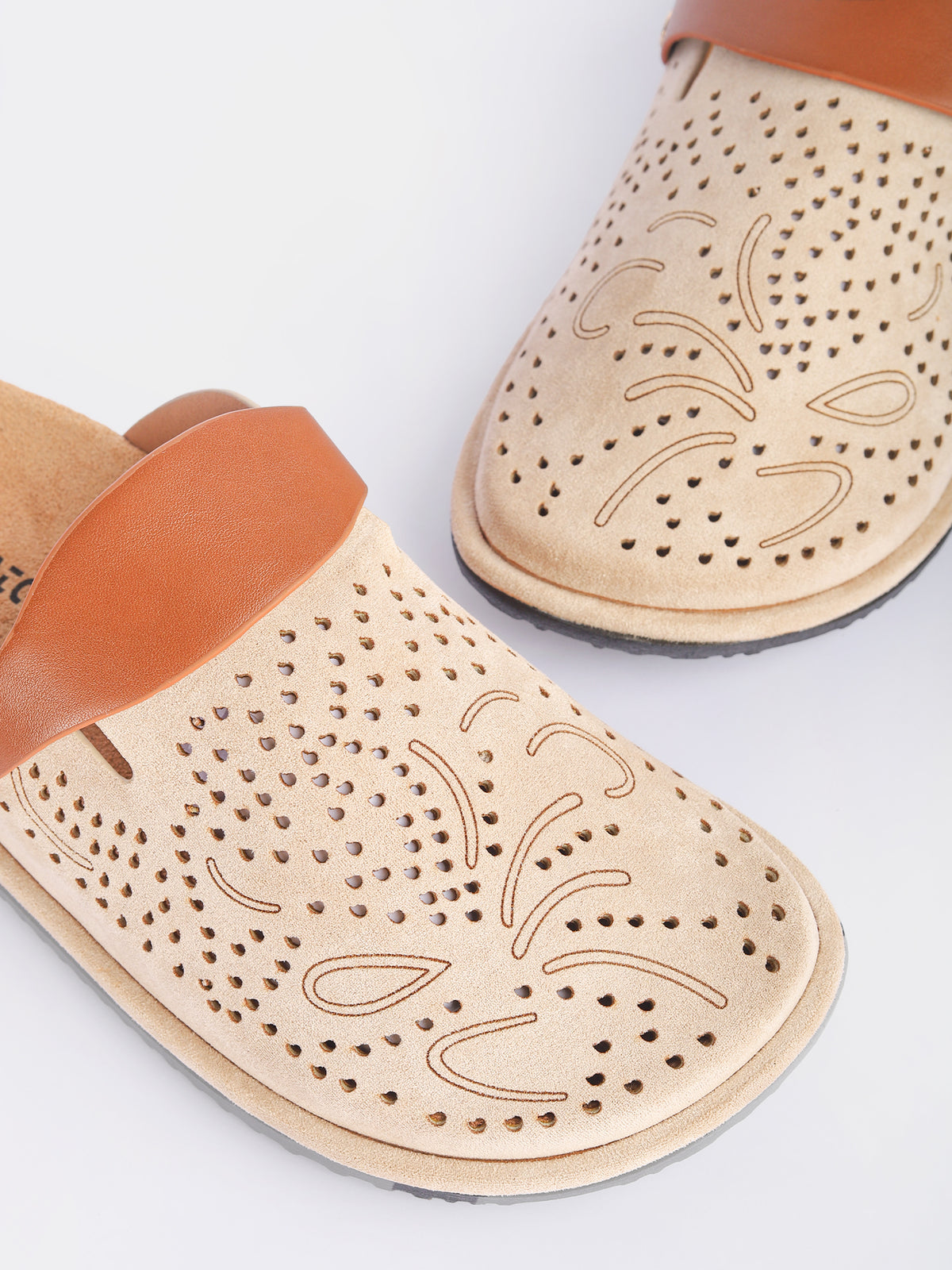 94741-B123 Beige 2