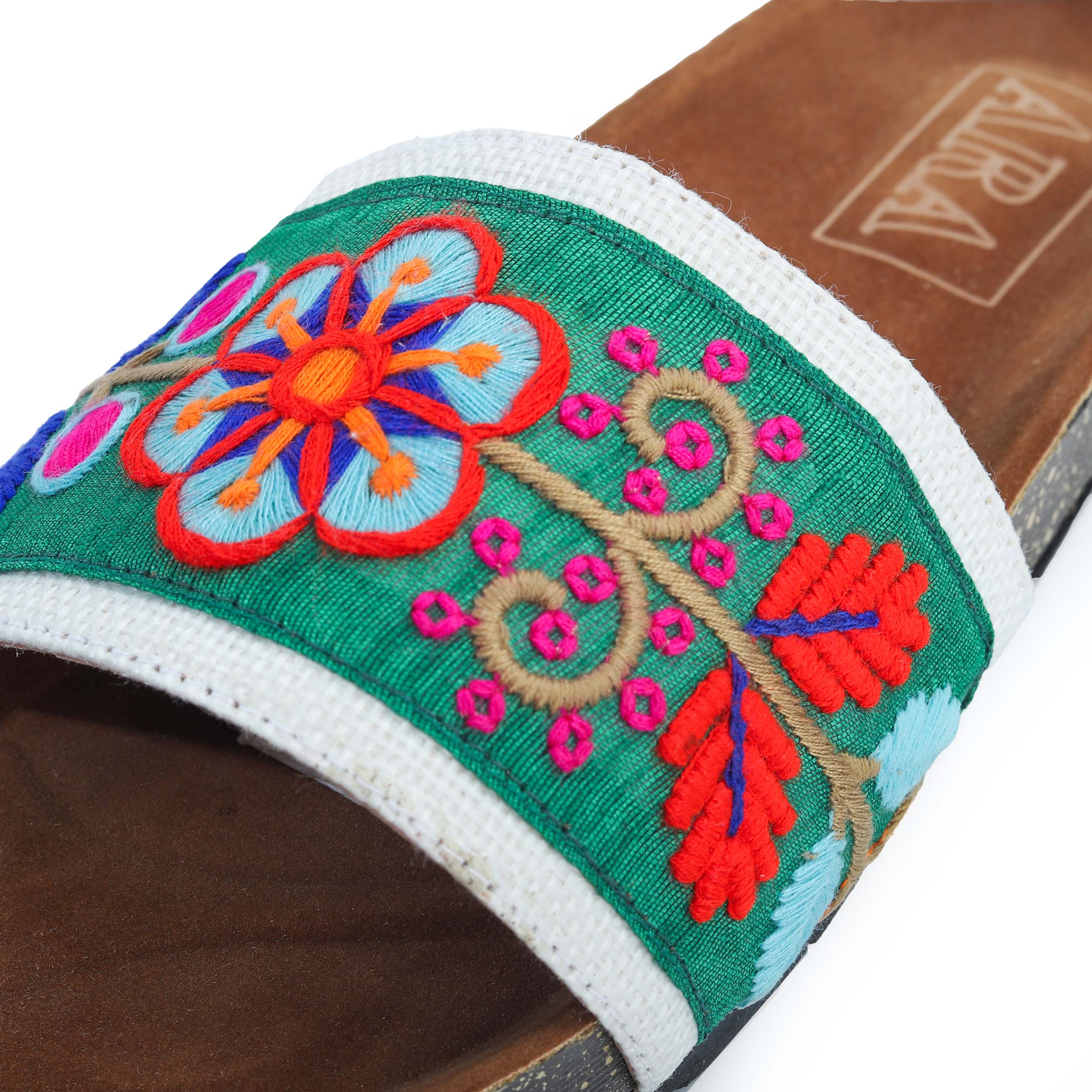 100341-65 Women's Slide Slipper