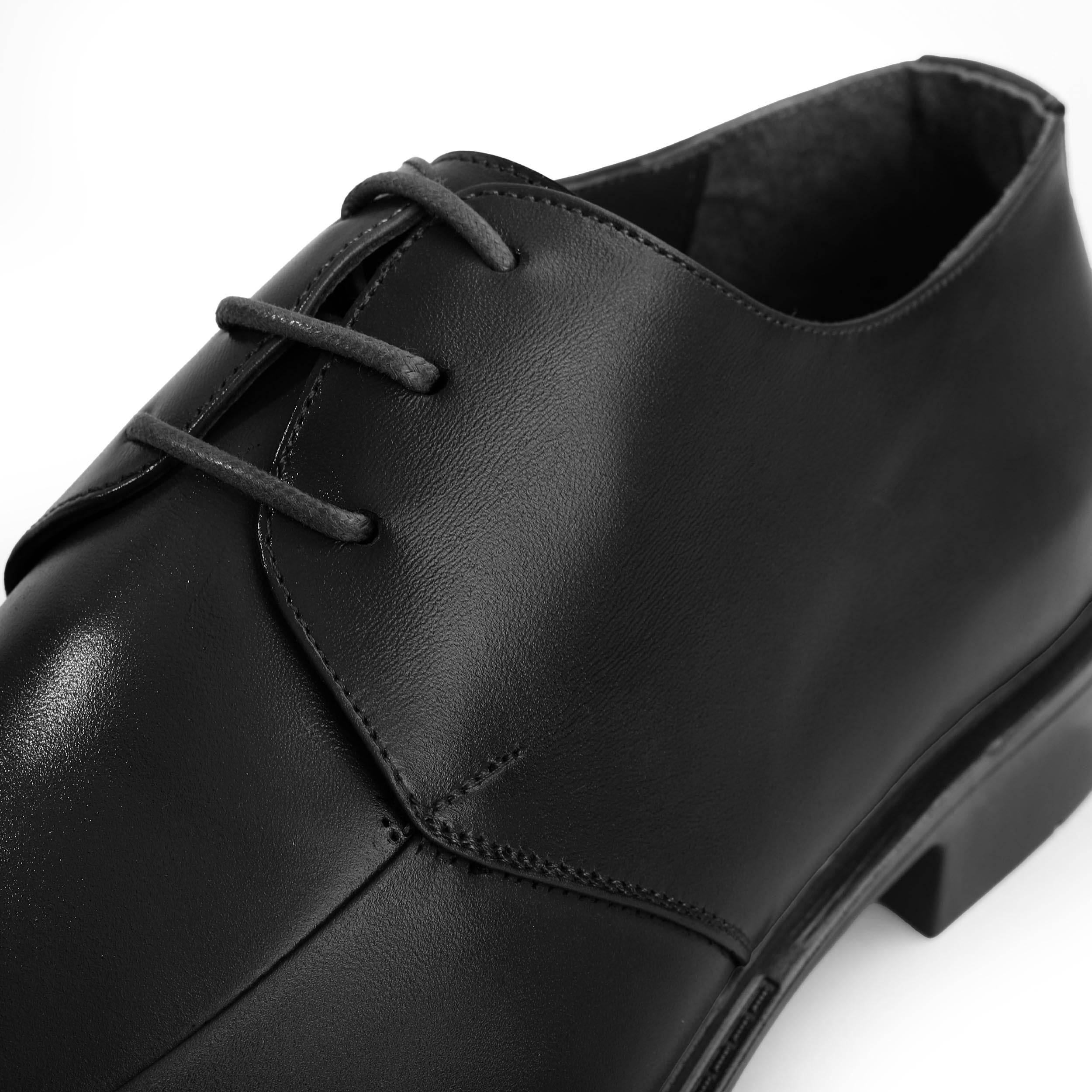 91551-121 Men's Classic Leather Shoe