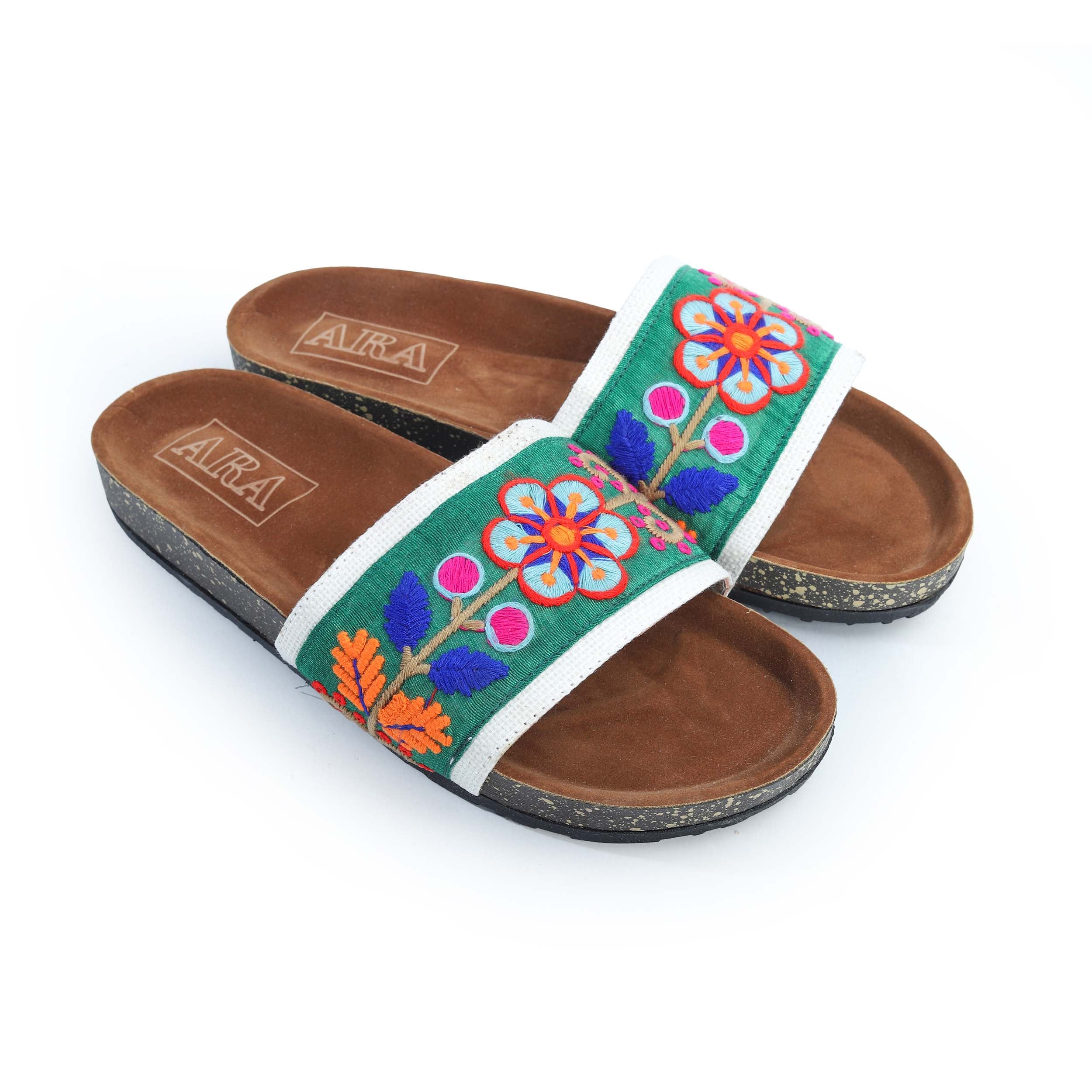 100341-65 Women's Slide Slipper