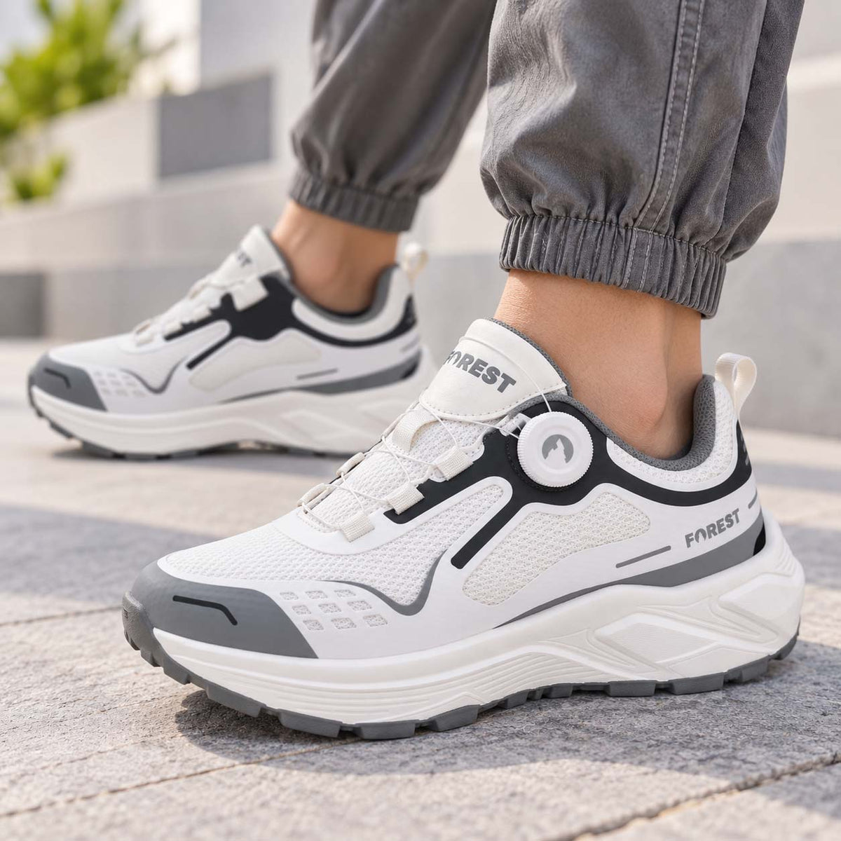 Forest men's dial-lace trail sneaker