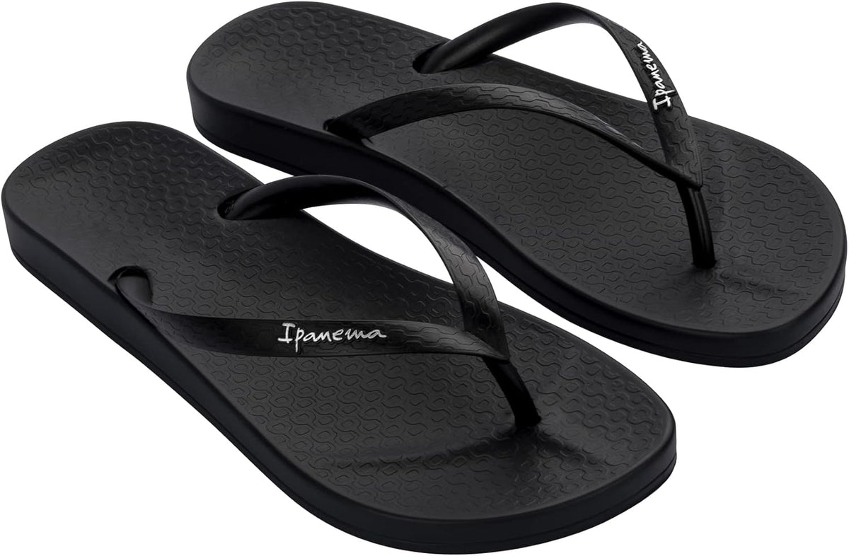 Ipanema Ana women's flip flops in black