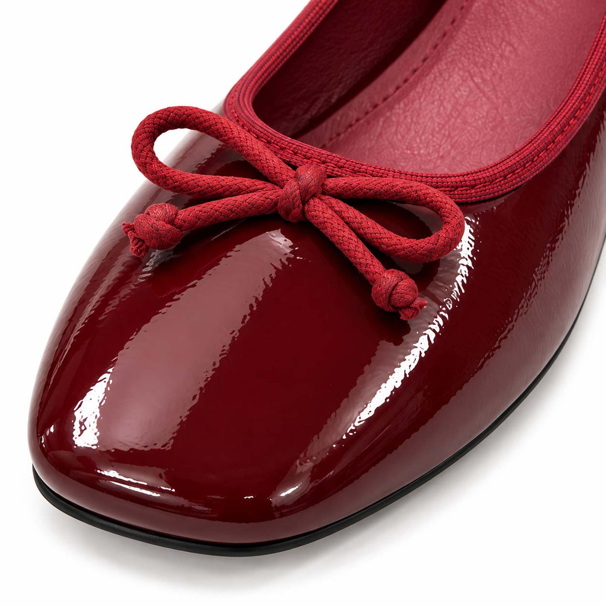Lotfy women's patent ballet flat in burgundy, 99941-BG6